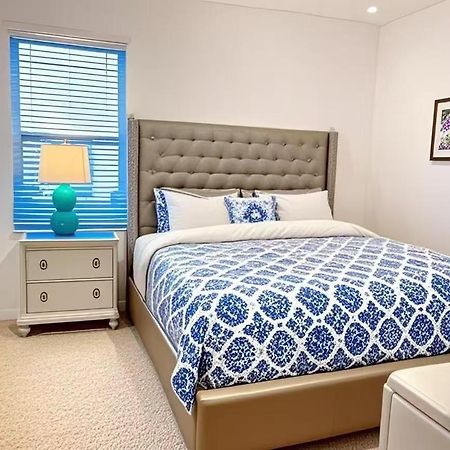 Elegant King Queen Suite Rms -Private Bath-5 Star Resort-Pool-Spa-Club-Disney-Water Park-Wifi Available Davenport Exterior photo