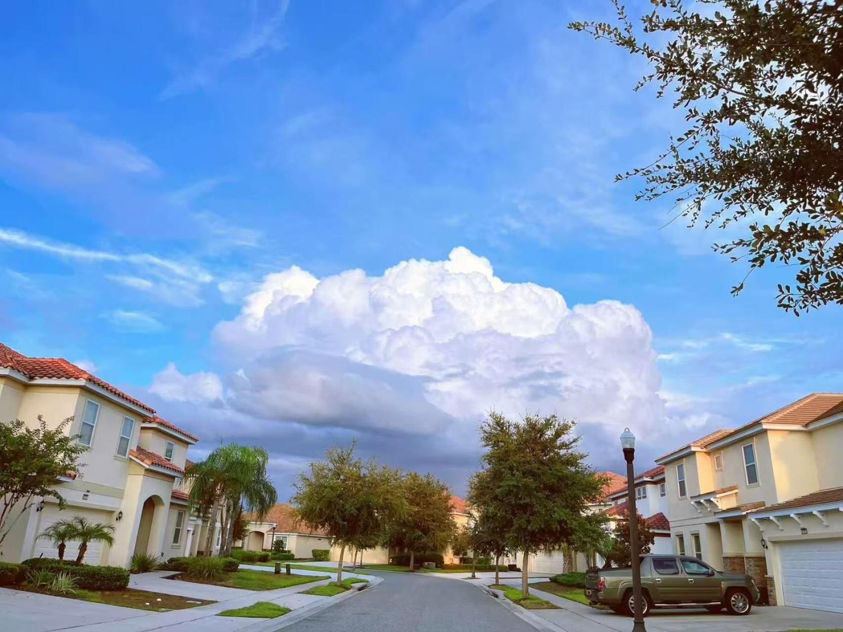 Elegant King Queen Suite Rms -Private Bath-5 Star Resort-Pool-Spa-Club-Disney-Water Park-Wifi Available Davenport Exterior photo